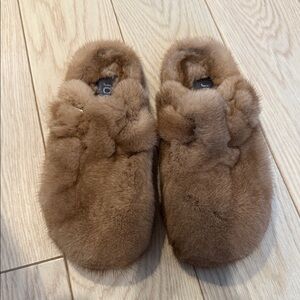 Real Mink fur Boston-style clog size 9